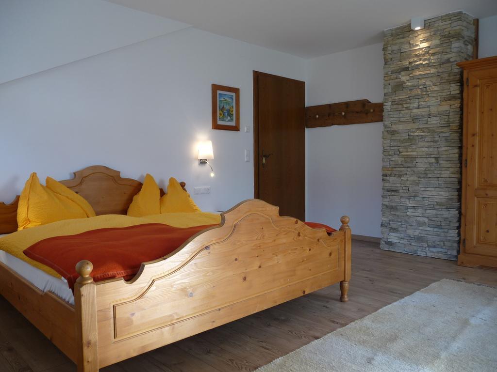 Familiengasthof St. Wolfgang Spittal an der Drau Chambre photo